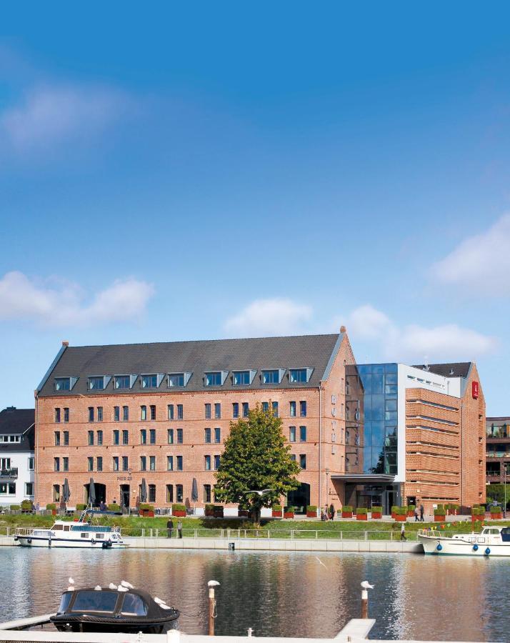 Hotel Hafenspeicher Leer Exteriér fotografie
