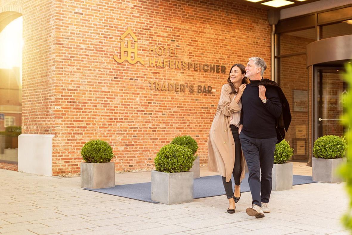 Hotel Hafenspeicher Leer Exteriér fotografie