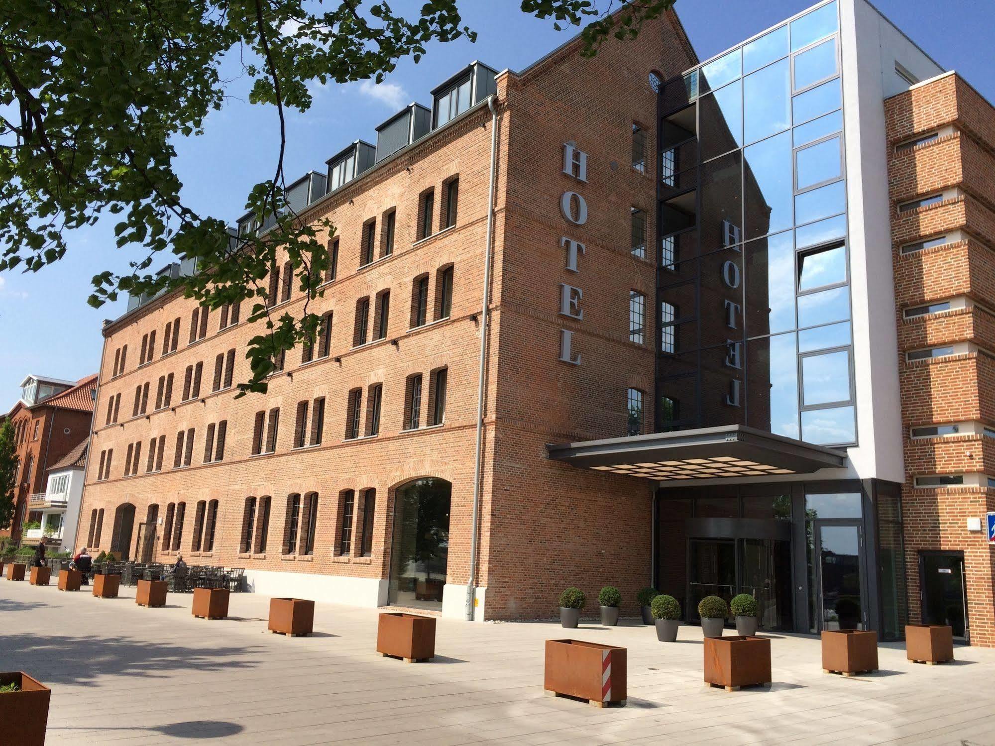 Hotel Hafenspeicher Leer Exteriér fotografie